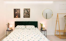 Cosy And Stylish Apartment